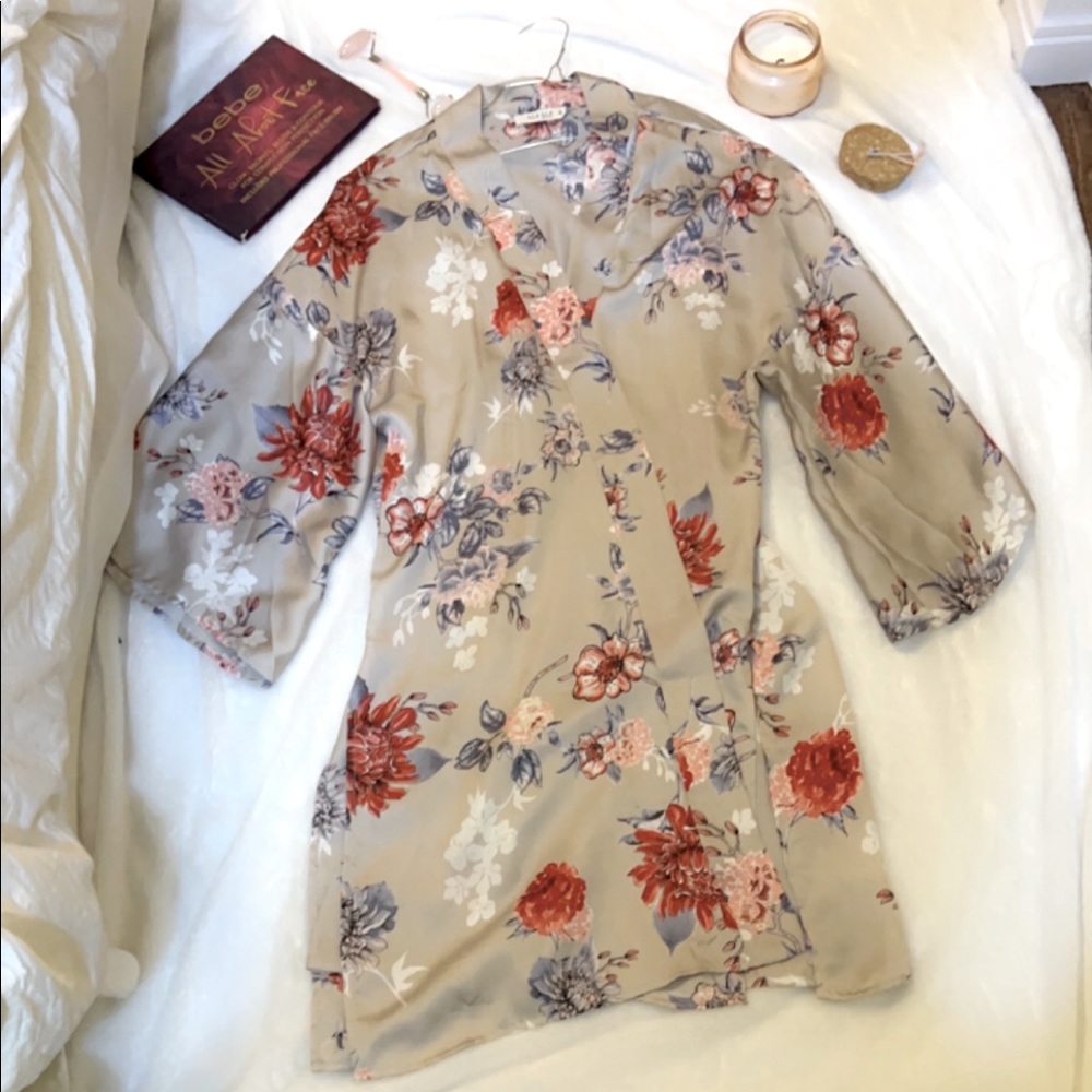 Small floral kimono